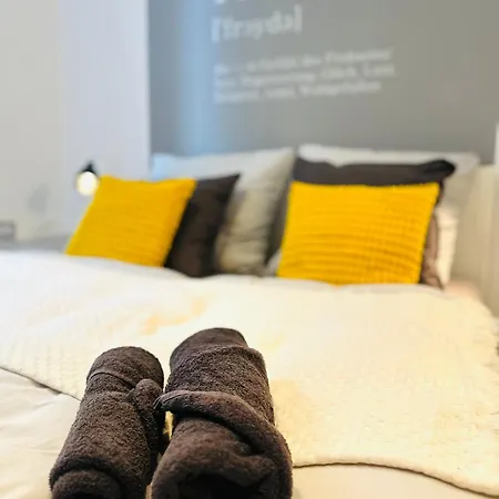 Mola Apartments- Trendiges In Der City-naehe Dortmund-terrasse-3 Gaeste-wlan 公寓 *