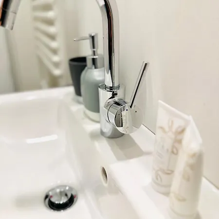 Mola Apartments- Trendiges In Der City-naehe Dortmund-terrasse-3 Gaeste-wlan 公寓