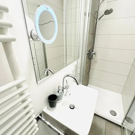 公寓 Mola Apartments- Trendiges In Der City-naehe Dortmund-terrasse-3 Gaeste-wlan