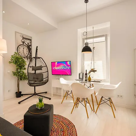 Mola Apartments- Trendiges In Der City-naehe Dortmund-terrasse-3 Gaeste-wlan