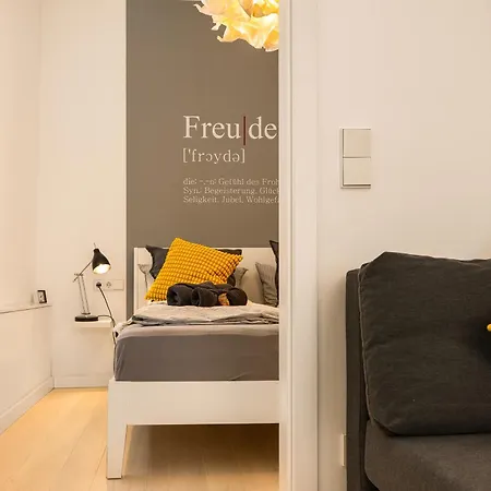 Apartmán Mola Apartments- Trendiges In Der City-naehe Dortmund-terrasse-3 Gaeste-wlan