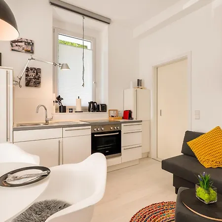 Mola Apartments- Trendiges In Der City-naehe Dortmund-terrasse-3 Gaeste-wlan *