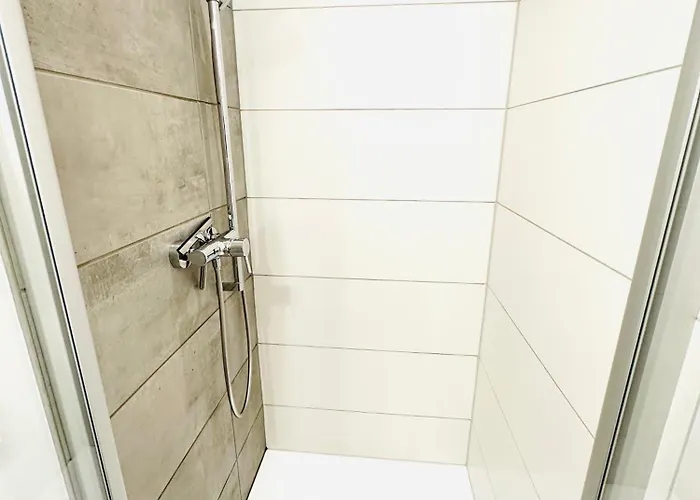 Apartmán Mola Apartments- Trendiges In Der City-naehe Dortmund-terrasse-3 Gaeste-wlan *